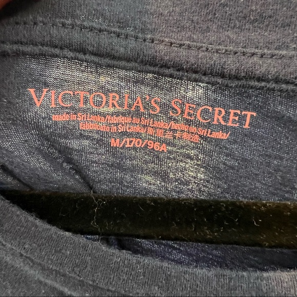 Victoria Secret Sleep Shirt – Medium - Picture 2 of 2
